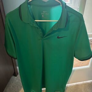 Nike Green Polo Shirt with Athletic Fit and Performance Fabric